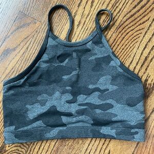 NoBull high neck sports bra, Medium